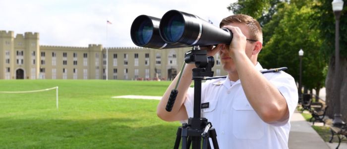 A student at 小黄鸭视频, a military college in Virginia, part of the astronomy program.